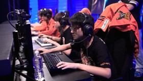 IG战队14号关键对决：Ning与朱开力挺全力备战挑战AL